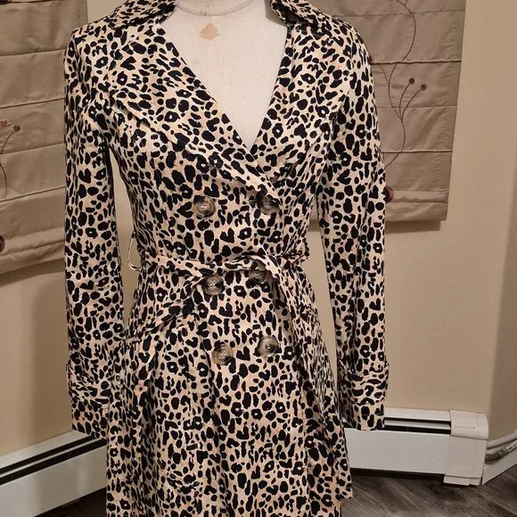 Light Leopard Jacket - Picture 2 of 9